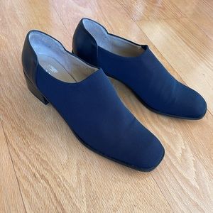 DONALD J PLINER LOVE S1 shoes size 9